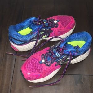 brooks running shoe